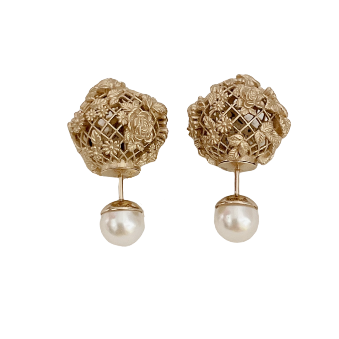 CDE051 Dior metal hollow rose ball Tribales earrings - ccjewelryacc