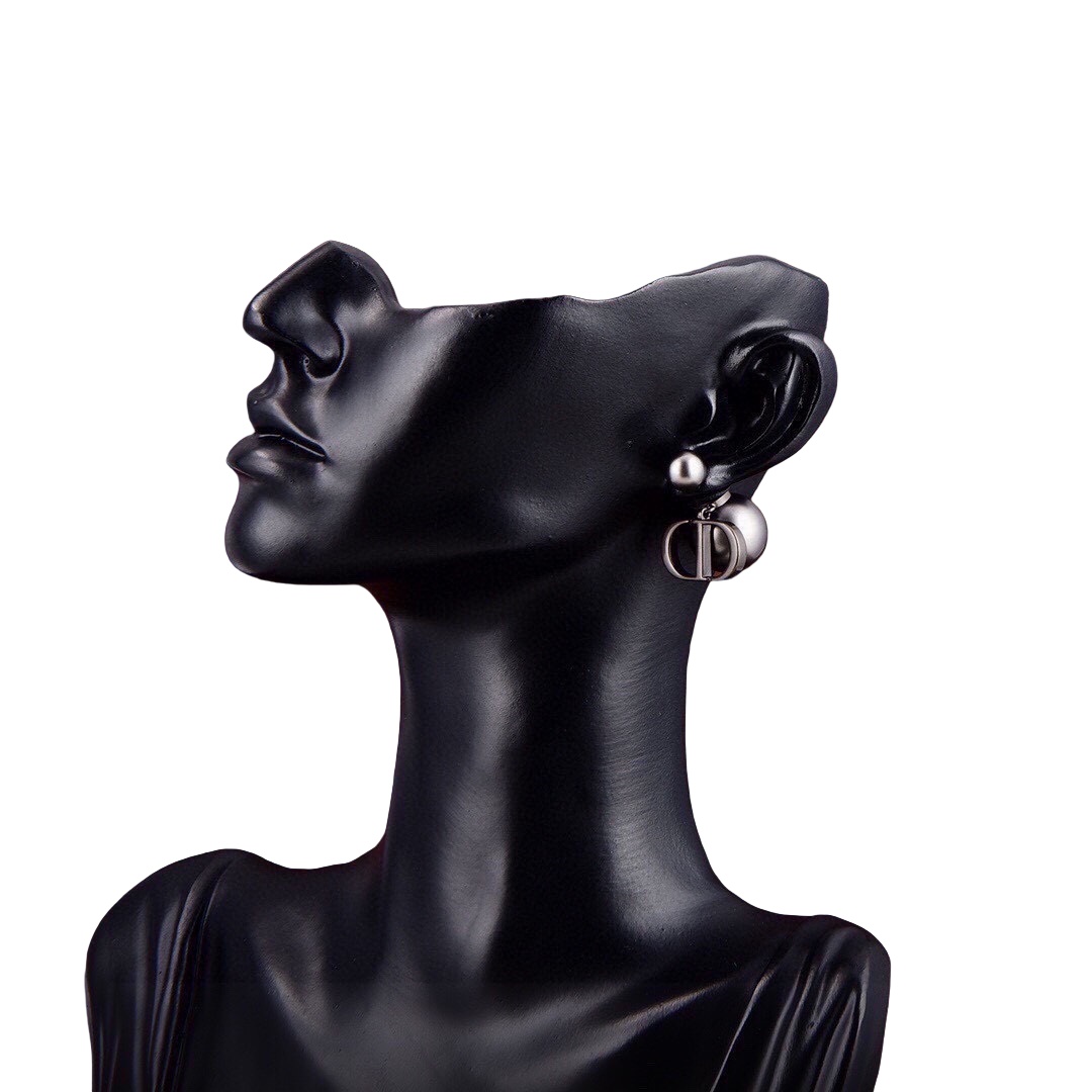 CDE180 Dior Tribales earring with black pearl and Black finish - ccjewelryacc