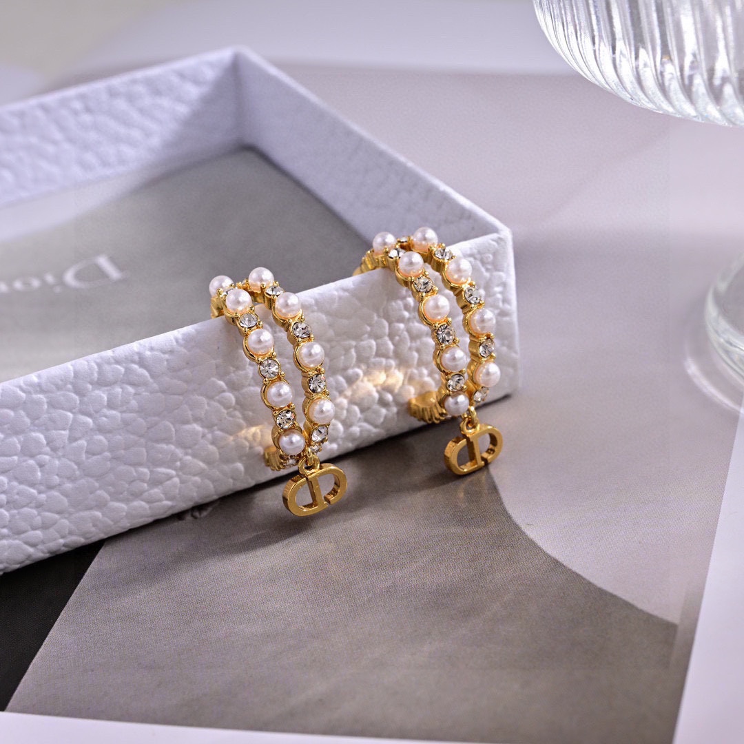 CDE045 CD Hook earrings with crystal and pearl - ccjewelryacc