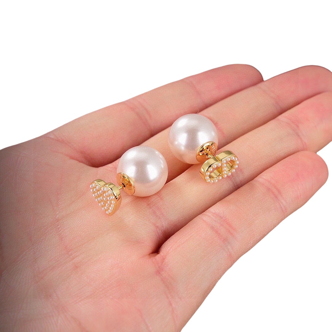 CDE070 Dior CD and heart Tribales earrings - ccjewelryacc