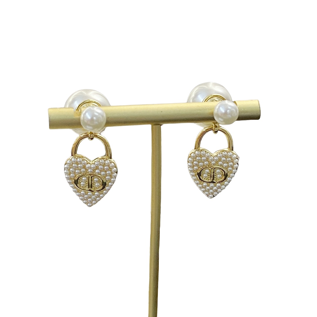 CDE306 Dior CD Heart Tribales earrings - ccjewelryacc