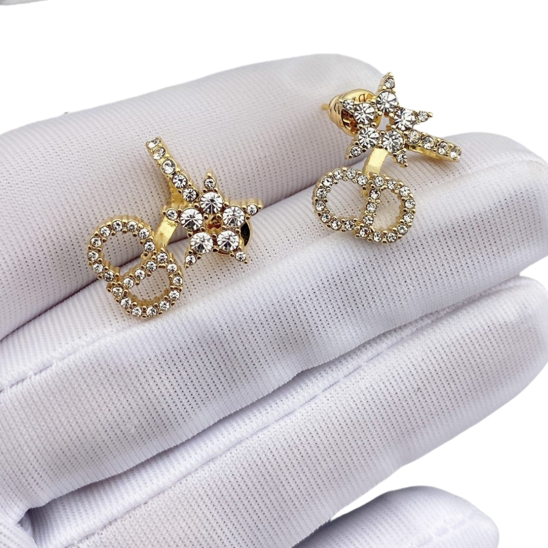 CDE174 CD Star crystal stud earrings - ccjewelryacc