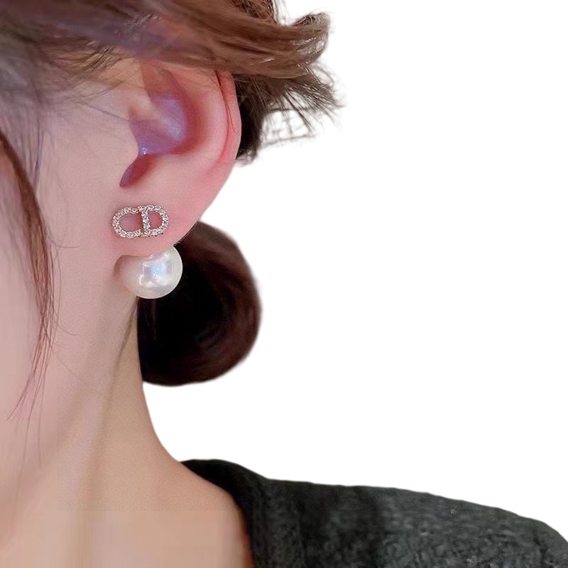 CDE109 CD Tribales earring in silver metal and pearl - ccjewelryacc