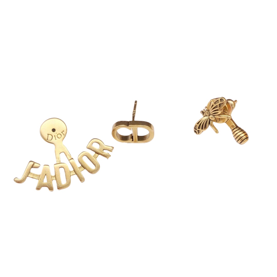 CDE112 Asymmetry JADIOR bee stud earrings in metal - ccfashionjewelry