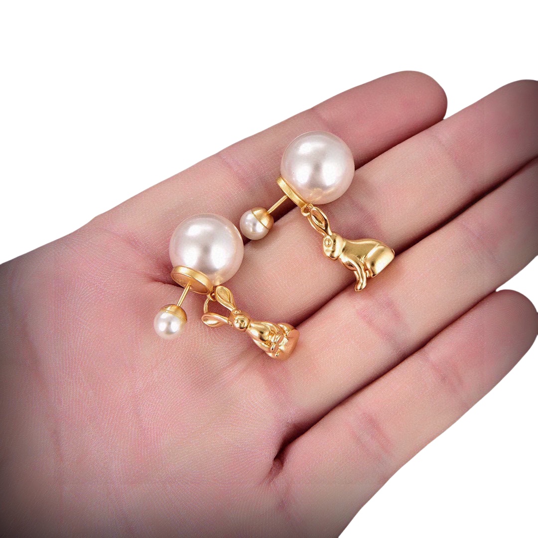 CDE105 Dior rabbit Tribales earring in gold metal finis and pearl - ccjewelryacc