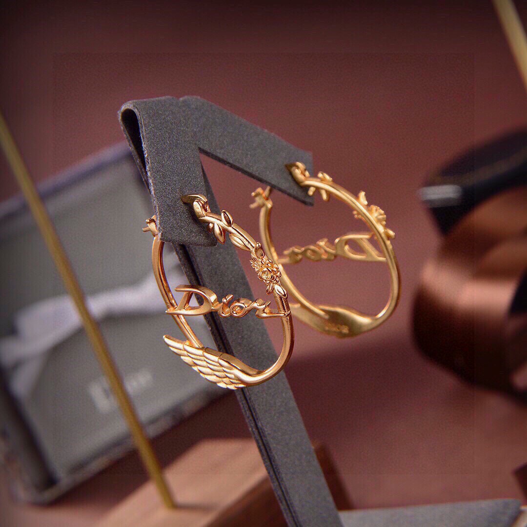 CDE104 Dio(r) Evolution hoop earring in gold finish - ccjewelryacc