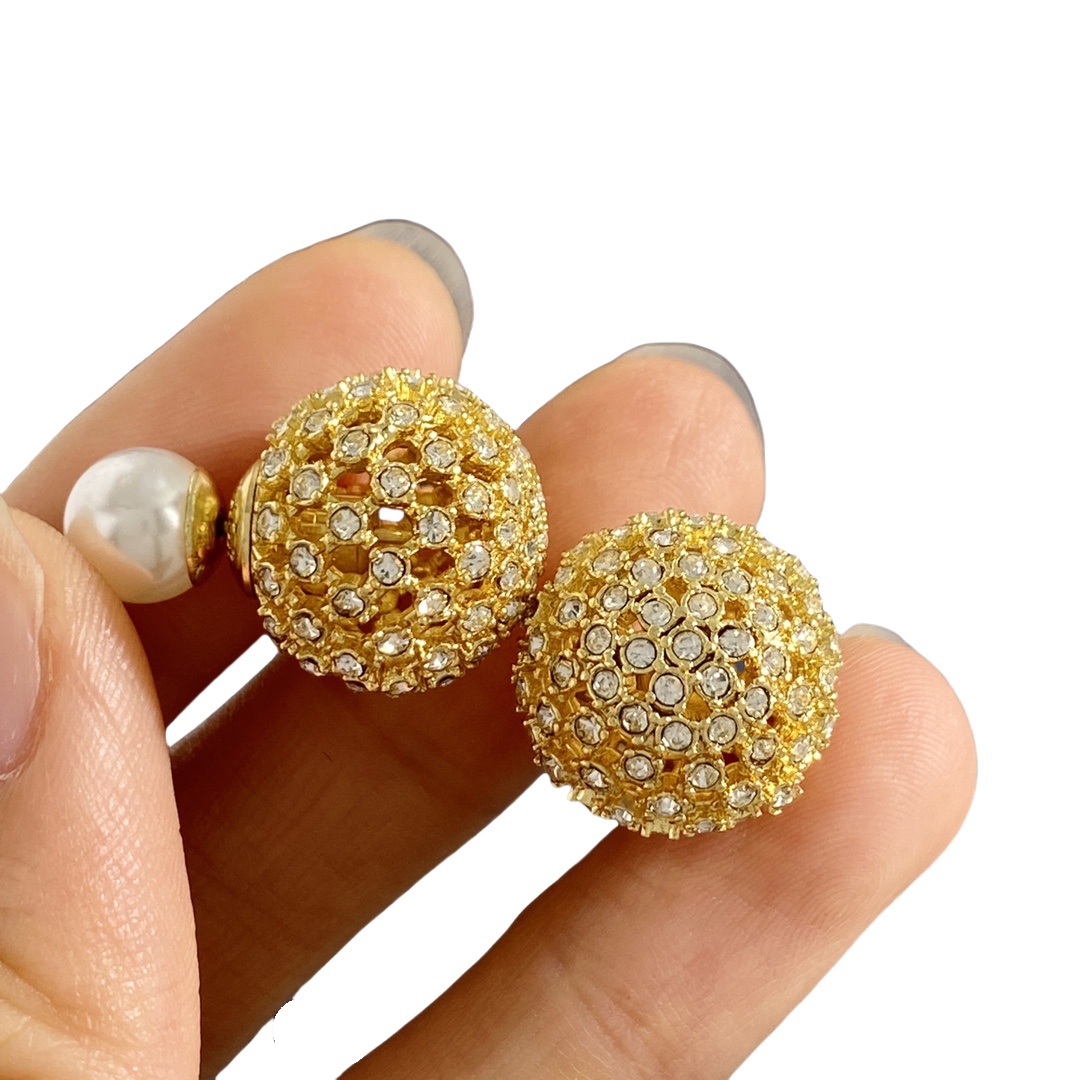 CDE195 Dior hollow tribales earrings in metal and pearl - ccjewelryacc