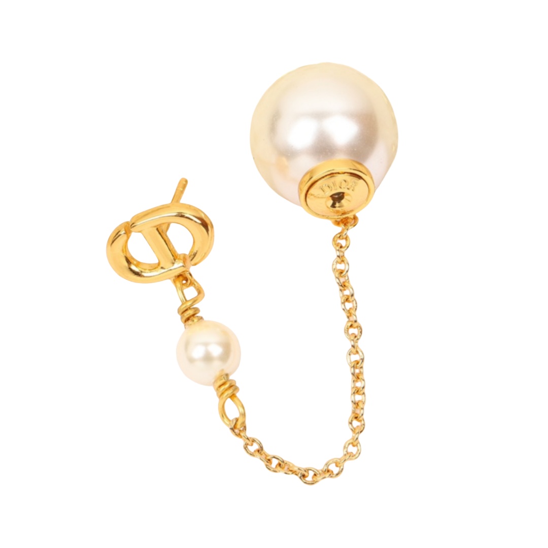 CDE227 Tribales earrings in metal and pearl - ccjewelryacc