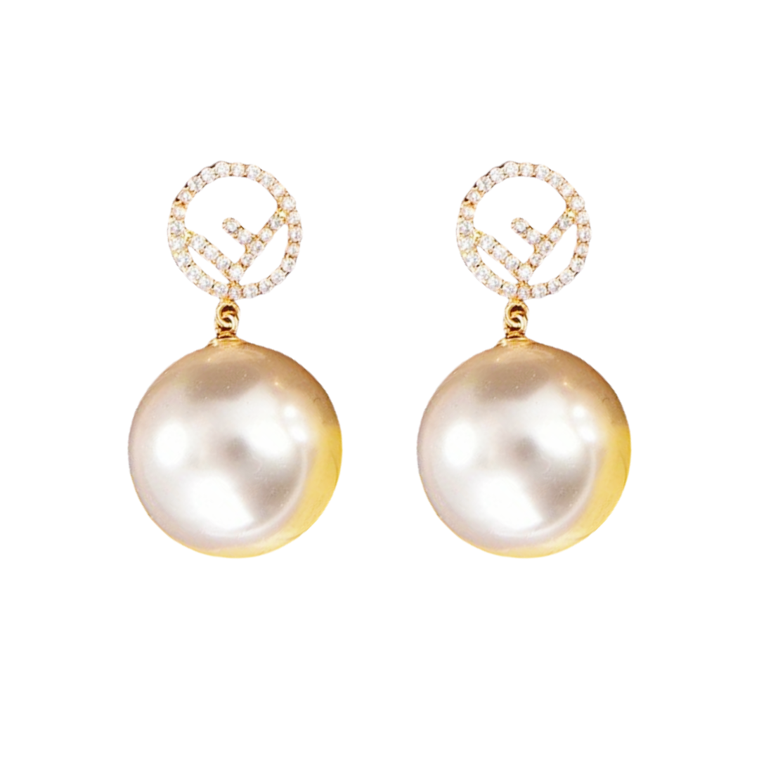 FDE008 Fendi drop pearl F Is Earrings in metal and crystal - ccjewelryacc