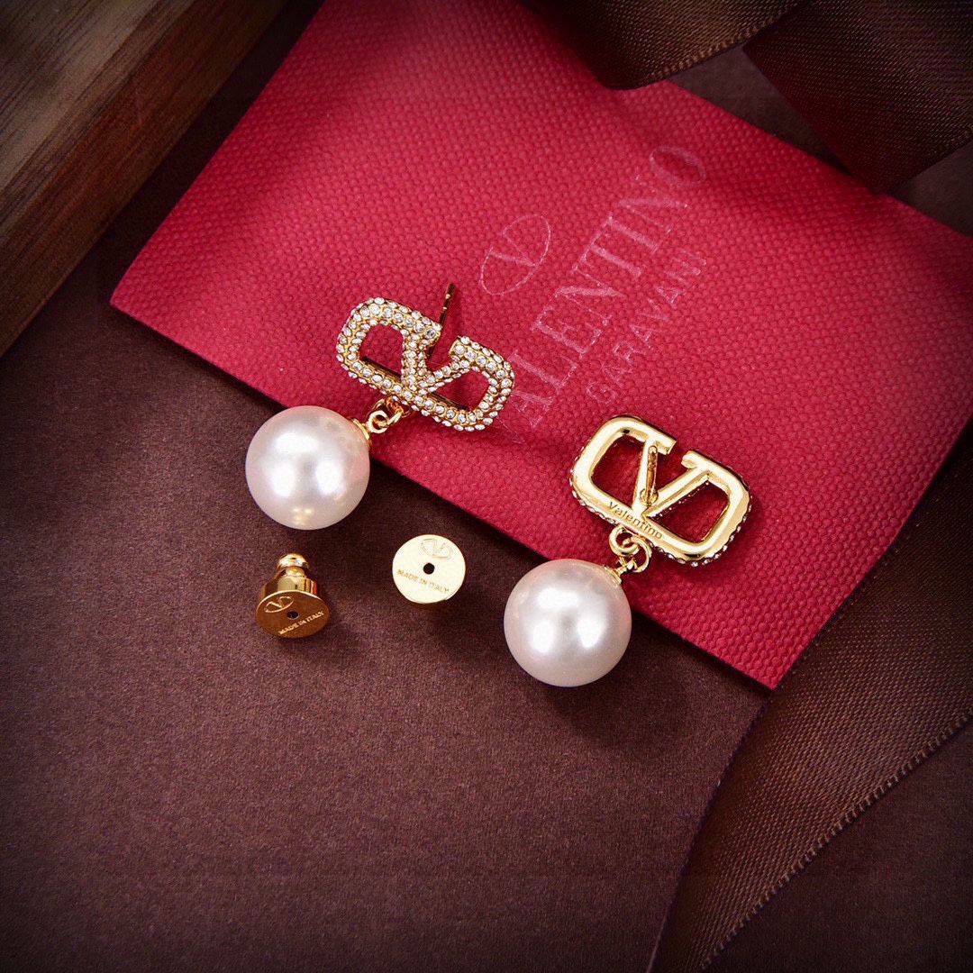 VTE006 Valentino Garavani VLogo Signature Drop Earrings Gold - ccjewelryacc