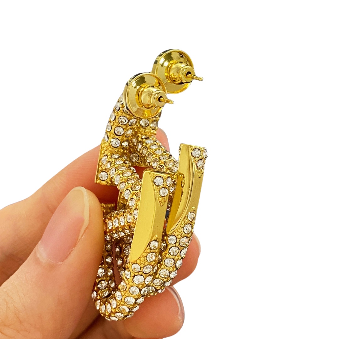 VTE004 THE BOLD EDITION VLOGO METAL AND CRYSTAL EARRINGS - ccjewelryacc