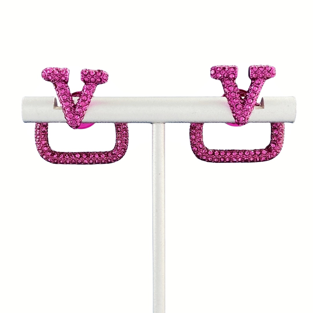 VTE021 v logo earrings - ccjewelryacc