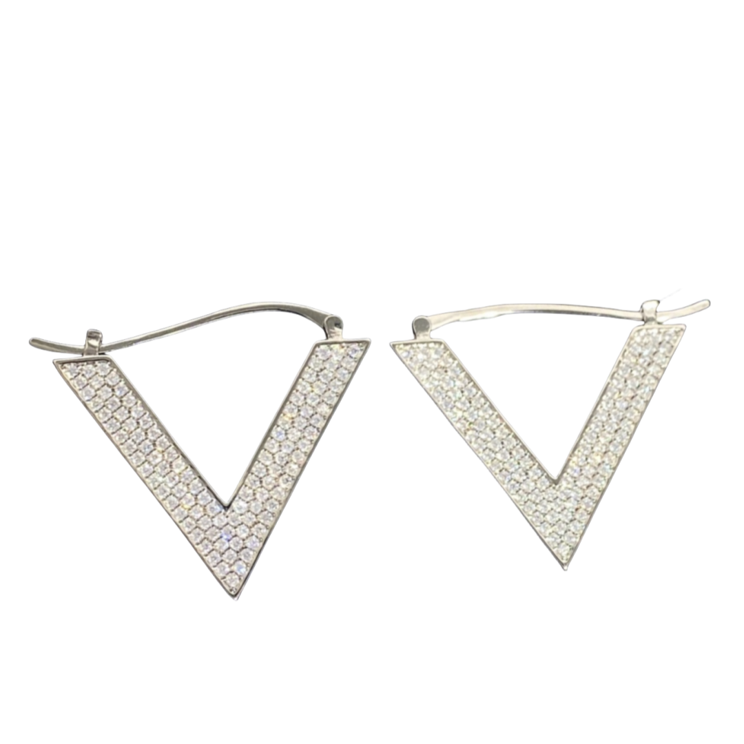 VTE029 V logo earrings in metal and crystal - ccjewelryacc