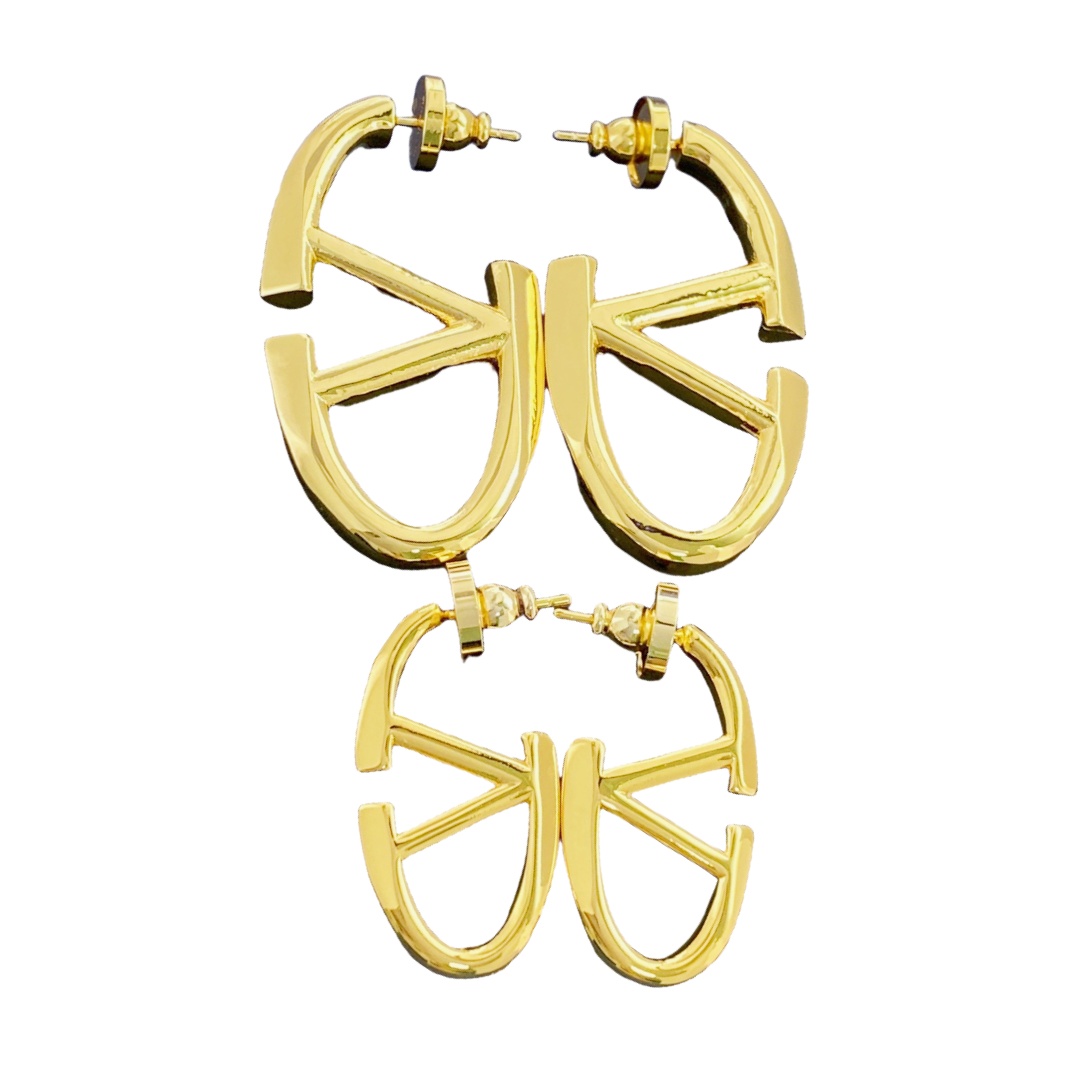 VTE025 Vlogo signature metal earrings - ccjewelryacc