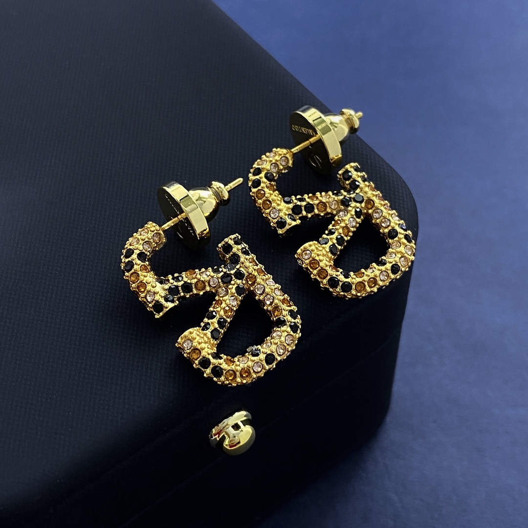 VTE024 Valentino Garavani Gold VLogo Signature Earrings in metal and crystal - ccjewelryacc