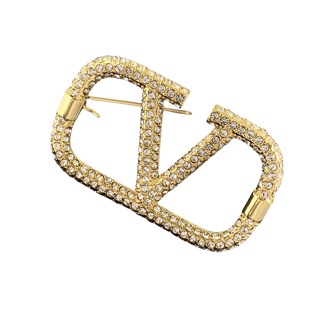 VTB001 Vlogo Signature Metal Brooch With Crystals - ccjewelryacc