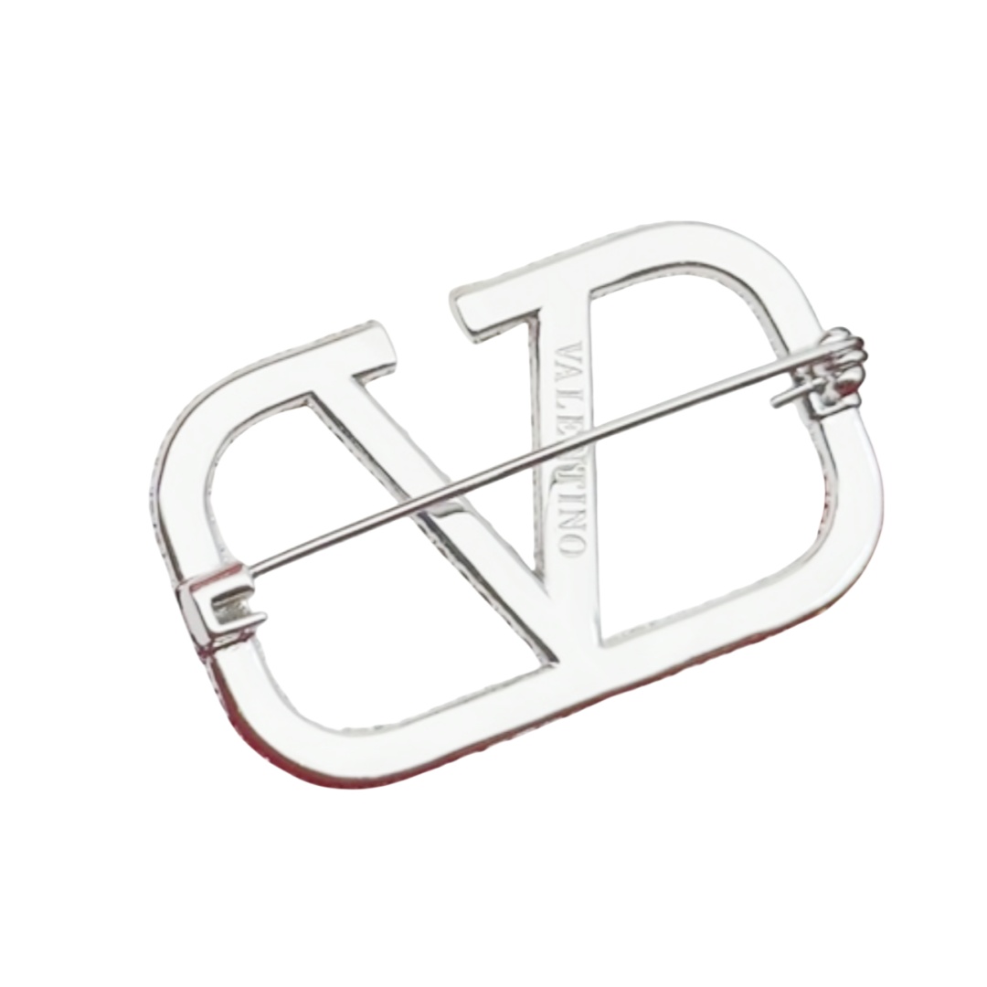 VTB001 Vlogo Signature Metal Brooch With Crystals - ccjewelryacc