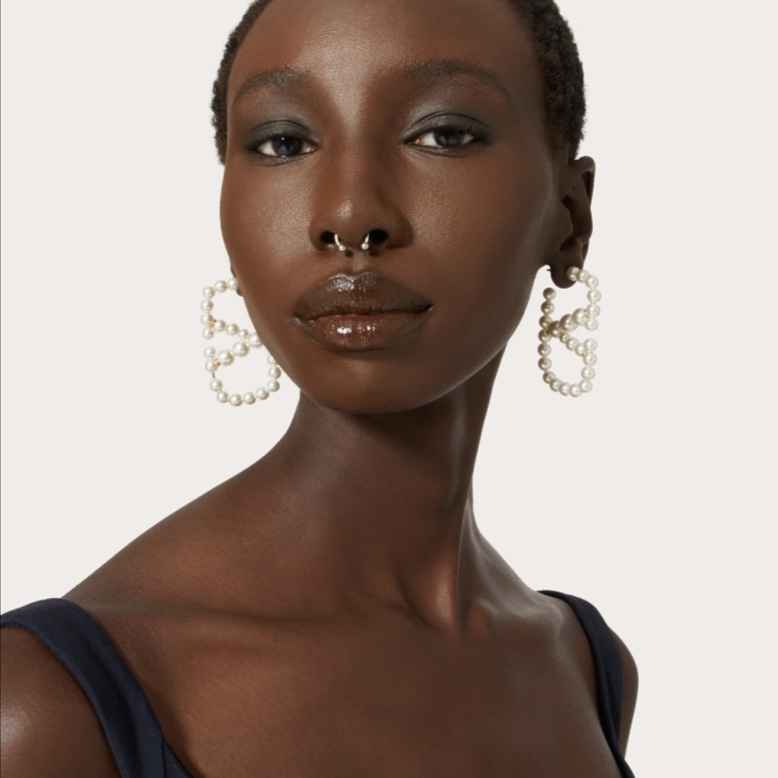 VTE070 Valentino earrings pearl - ccjewelryacc