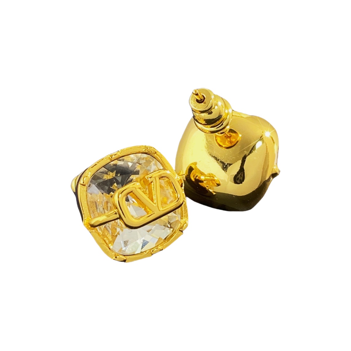 VTE063 vlogo signature earrings with Swarovski Crystals in a Six-Claws Set - ccjewelryacc