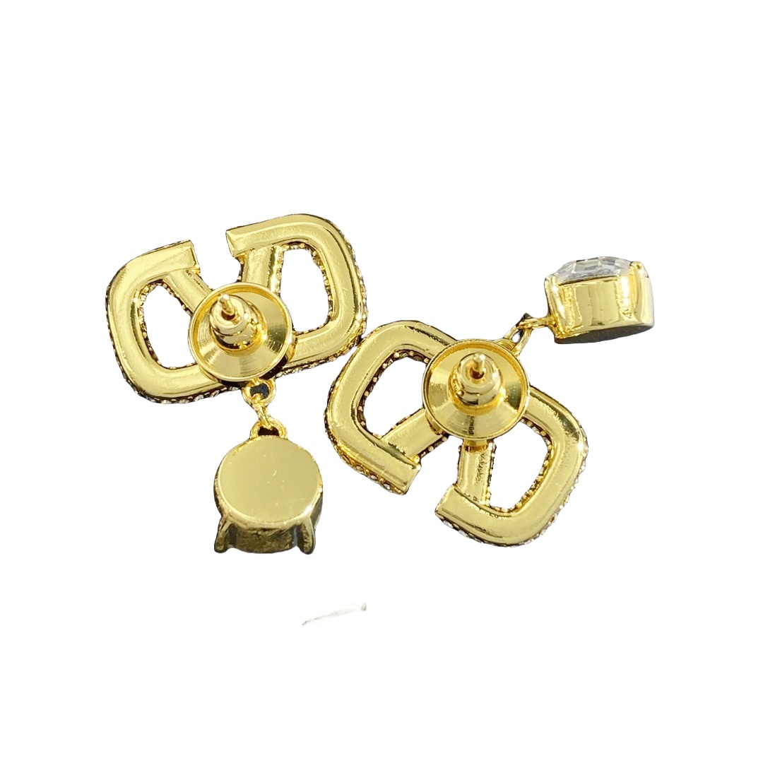 VTE060 vlogo signature metal and crystal earrings - ccjewelryacc