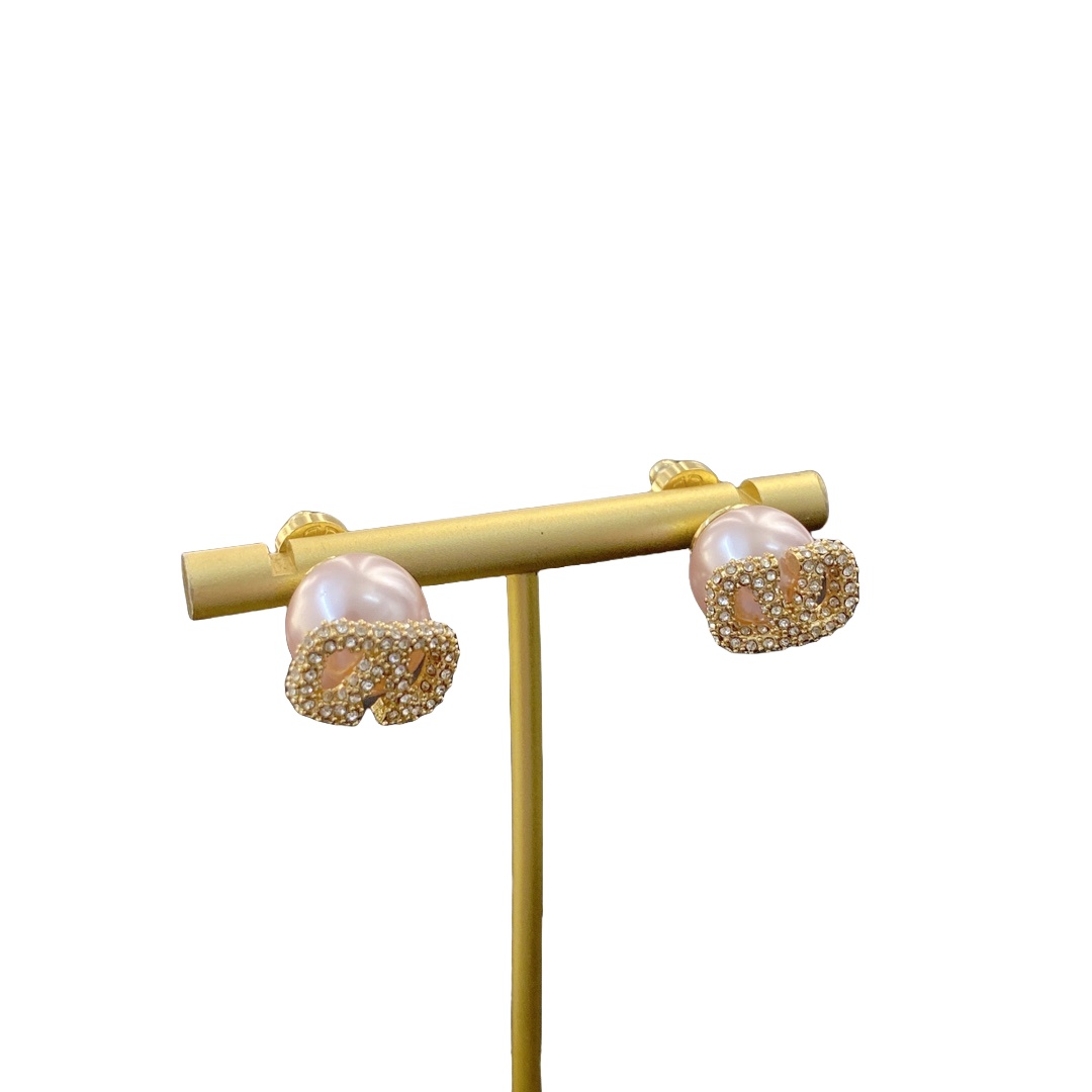 VTE059 Valentino v logo earrings in metal with pink pearl and crystal - ccjewelryacc