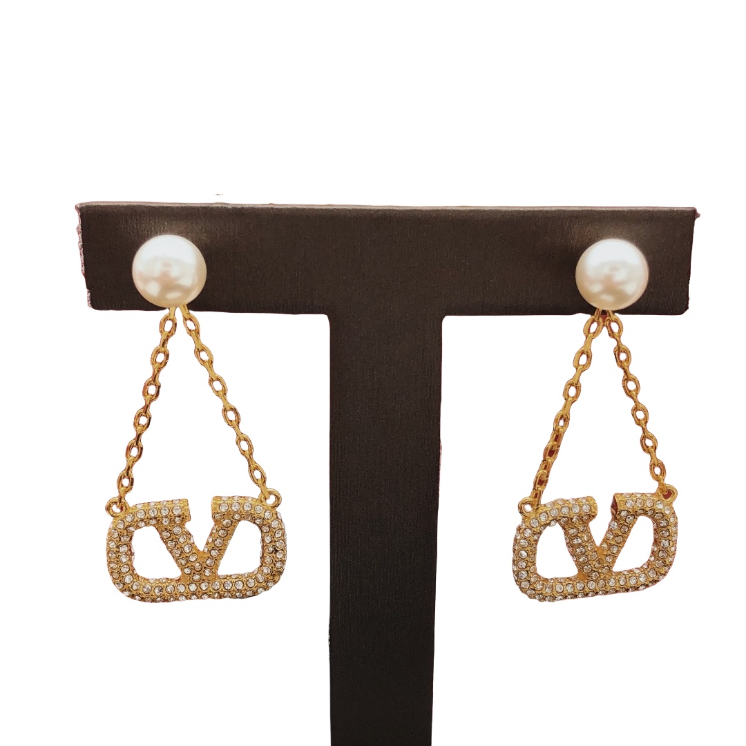 VTE075 Valentino v earrings - ccjewelryacc