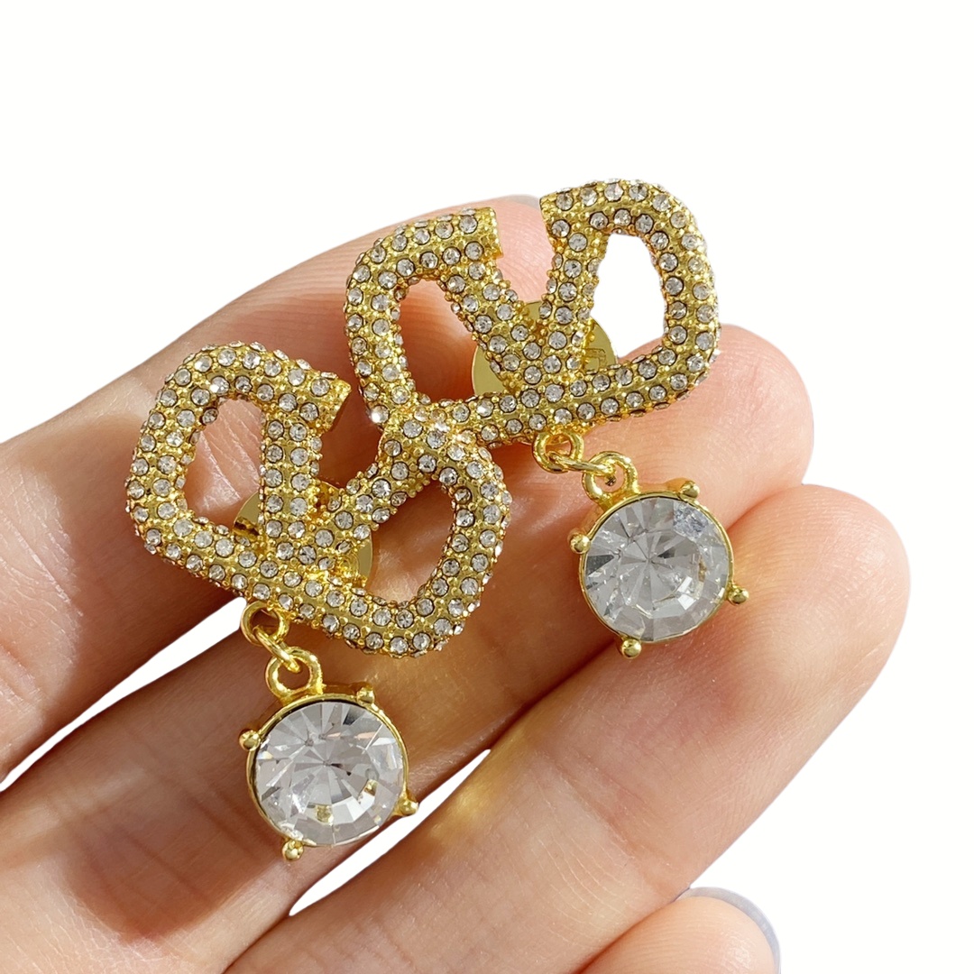 VTE060 vlogo signature metal and crystal earrings - ccjewelryacc