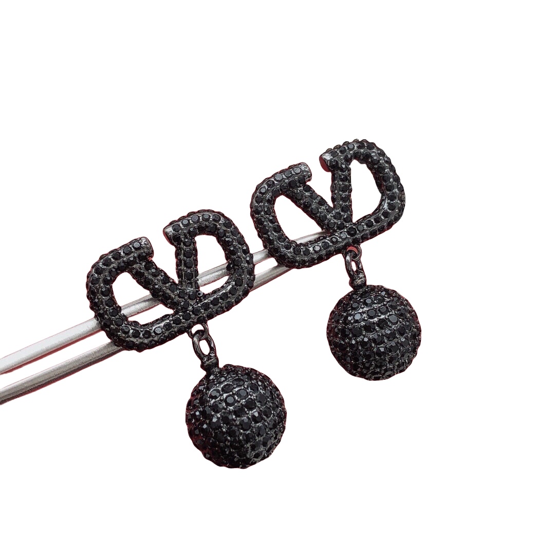 VTE084 Vlogo signature metal and crystal drop earrings - ccjewelryacc