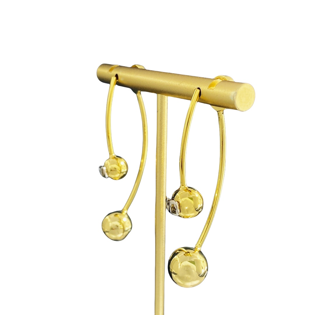 VTE089 V Logo tassels Earrings - ccjewelryacc