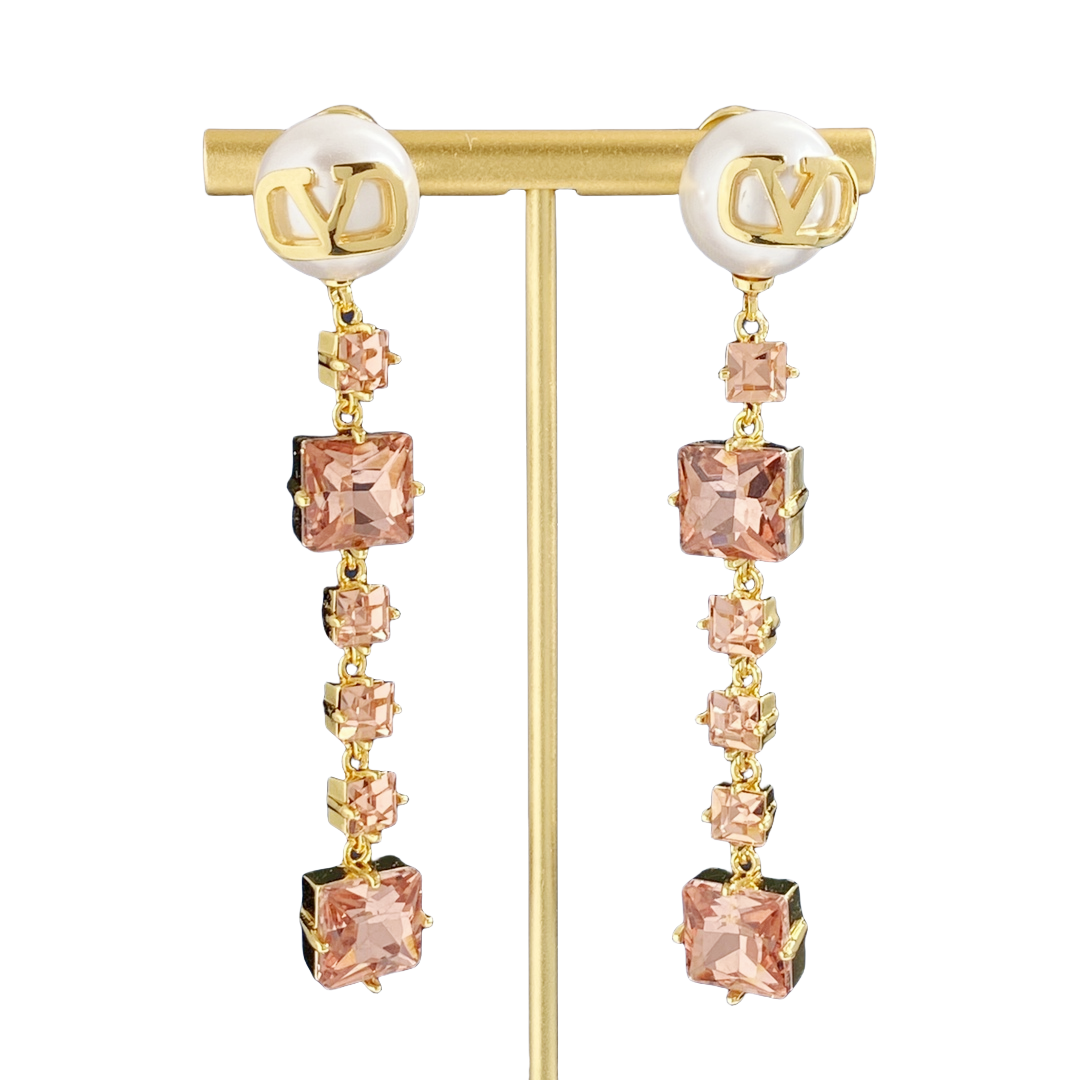 VTE090 Valentino the party tassel earrings with crystal and pearl - ccjewelryacc