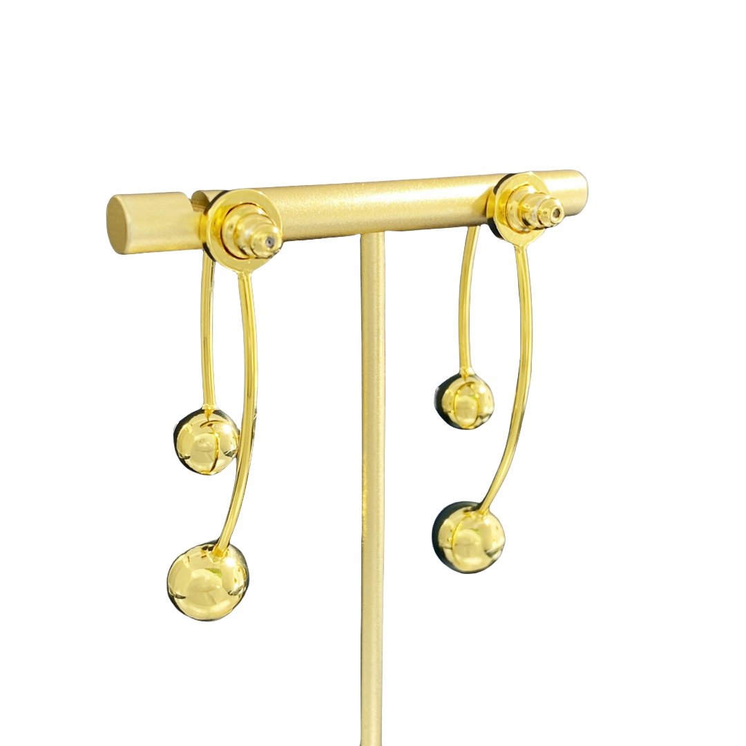 VTE089 V Logo tassels Earrings - ccjewelryacc