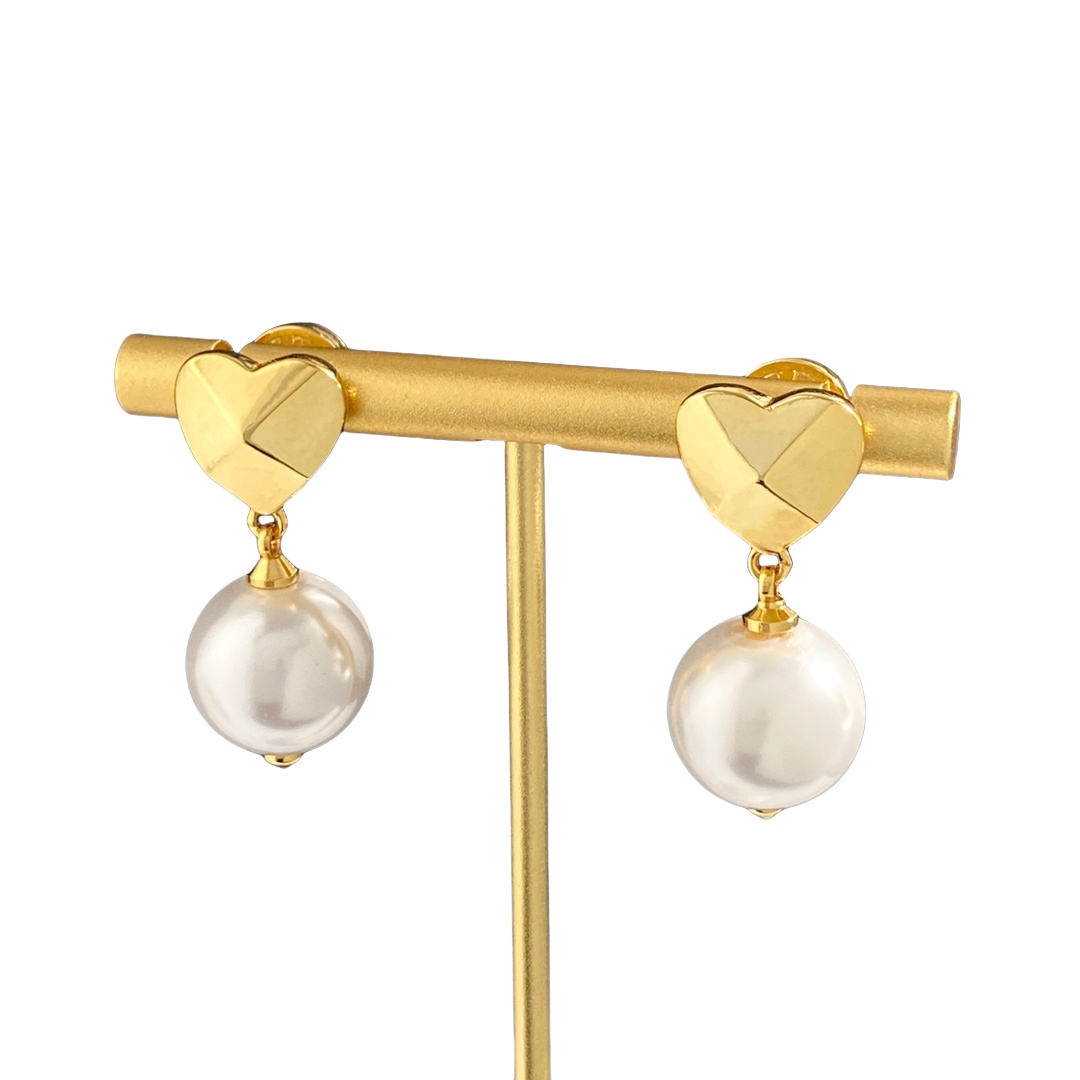 VTE092 Metal heart Rockstud pearl drop earrings - ccjewelryacc