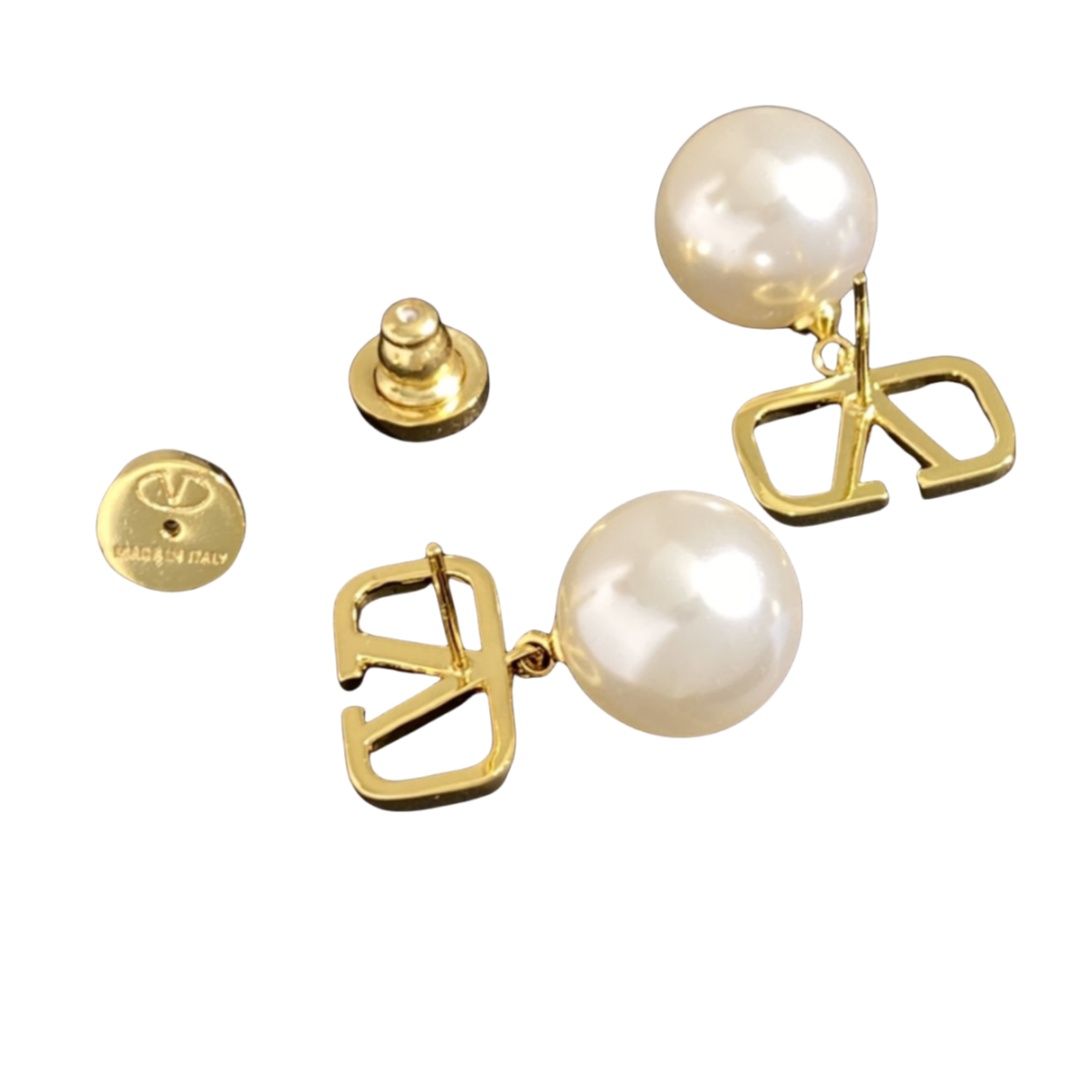 VTE121 V Logo garavani pearl earrings - ccjewelryacc