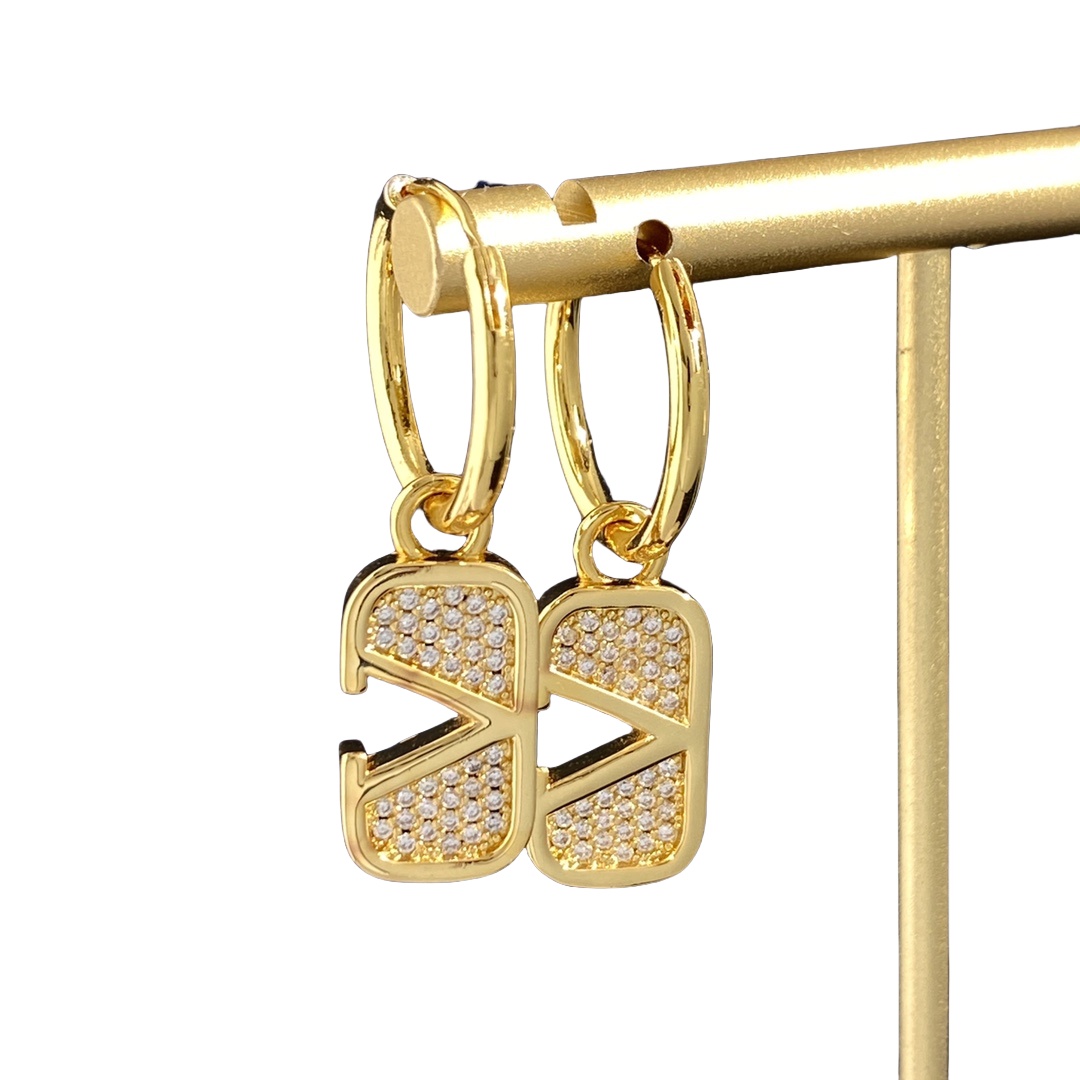 VTE103 V Logo drop Earrings - ccjewelryacc
