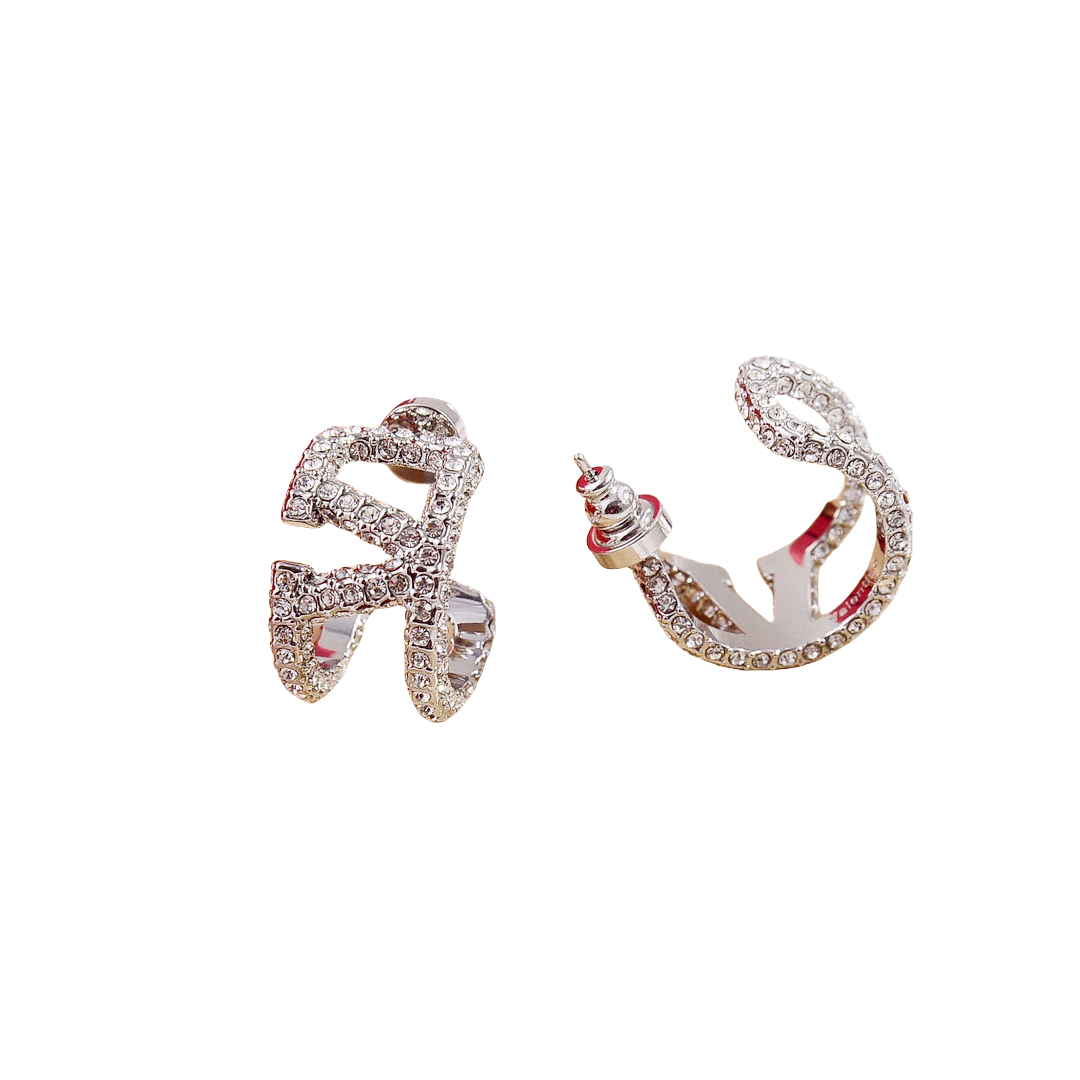 VTE120 C-shape V Logo Earrings - ccjewelryacc