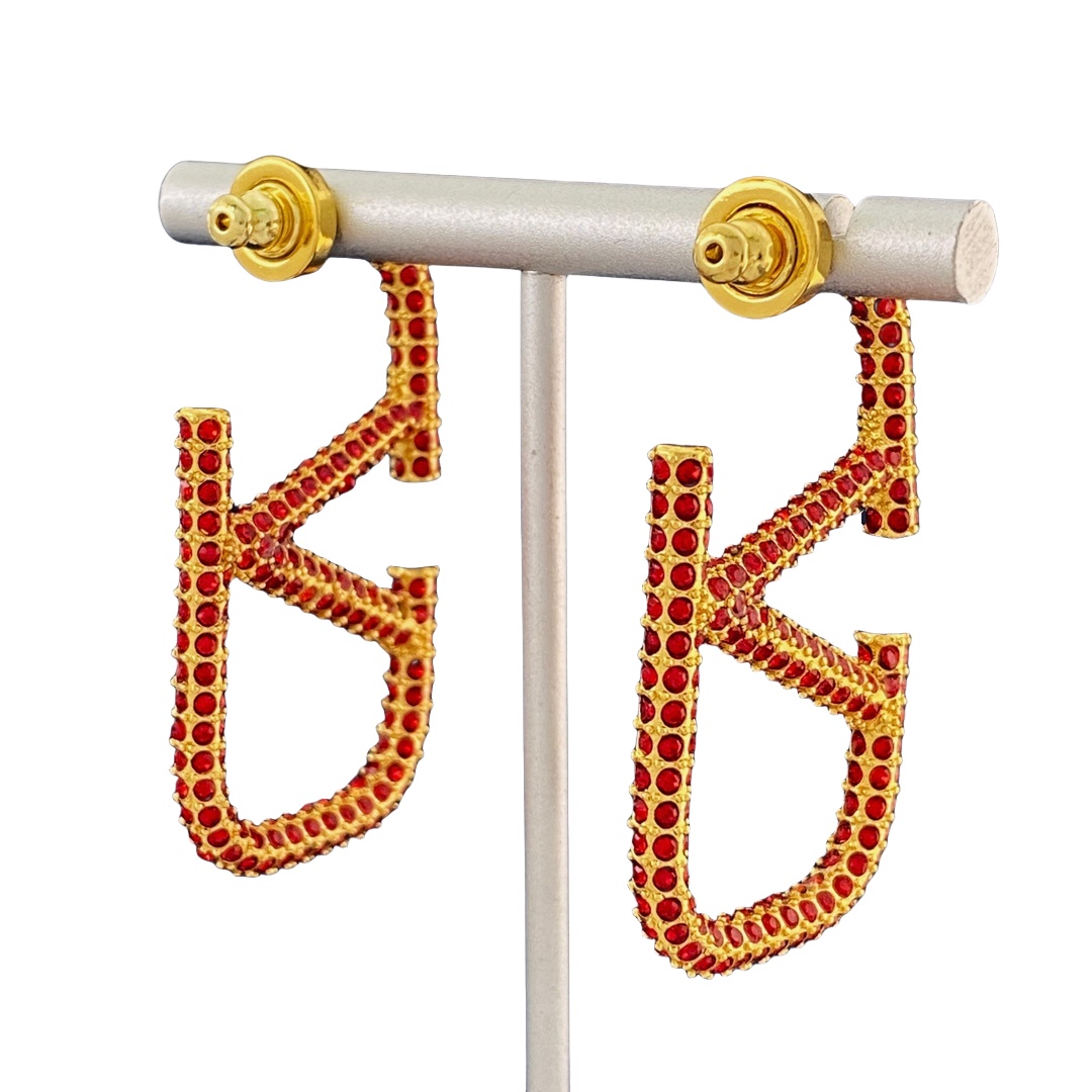 VTE118 Red crystal vlogo signature earrings in metal - ccjewelryacc