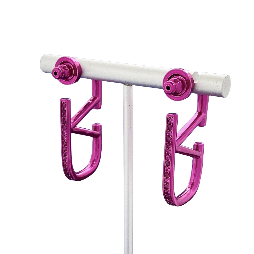 VTE115 V Logo Earrings in Metal with purple crystal - ccjewelryacc