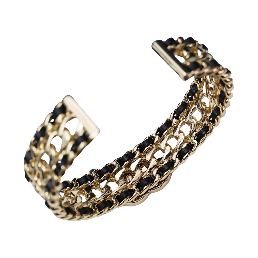 CCS104 Metal leather bangle with CC logo Bracelet cuff - ccjewelryacc