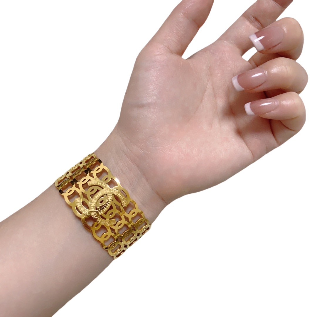 CCS175 Metal cc logo bangle bracelet - ccjewelryacc