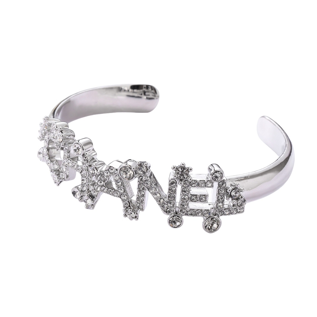 CCS013 Crystal CC letter bangle Bracelet - ccjewelryacc