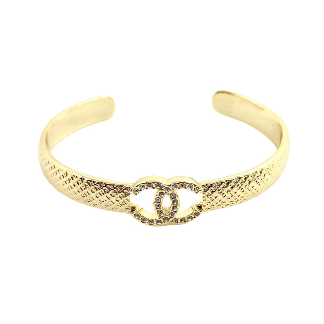 CCS090 vintage Gold embossment cc logo bangle - ccjewelryacc