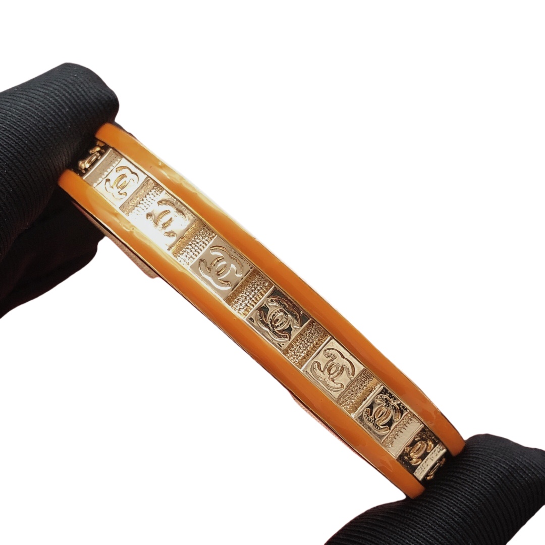 CCS061 CC Bracelet cuff - ccjewelryacc