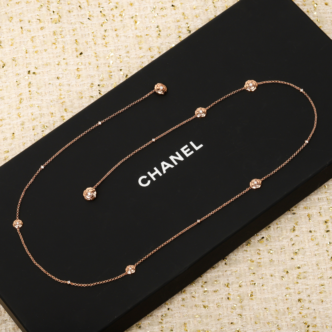 CCNV001 Extrait de camellia necklace 18k Rose Gold - ccfashionjewelry