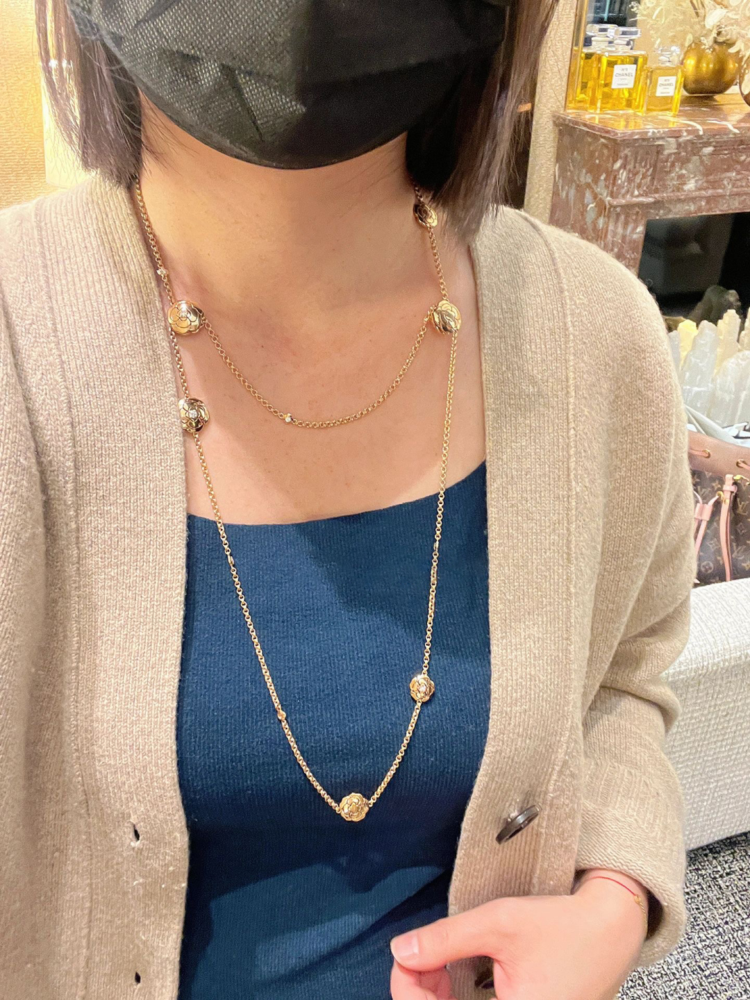 CCNV001 Extrait de camellia necklace 18k Rose Gold - ccjewelryacc