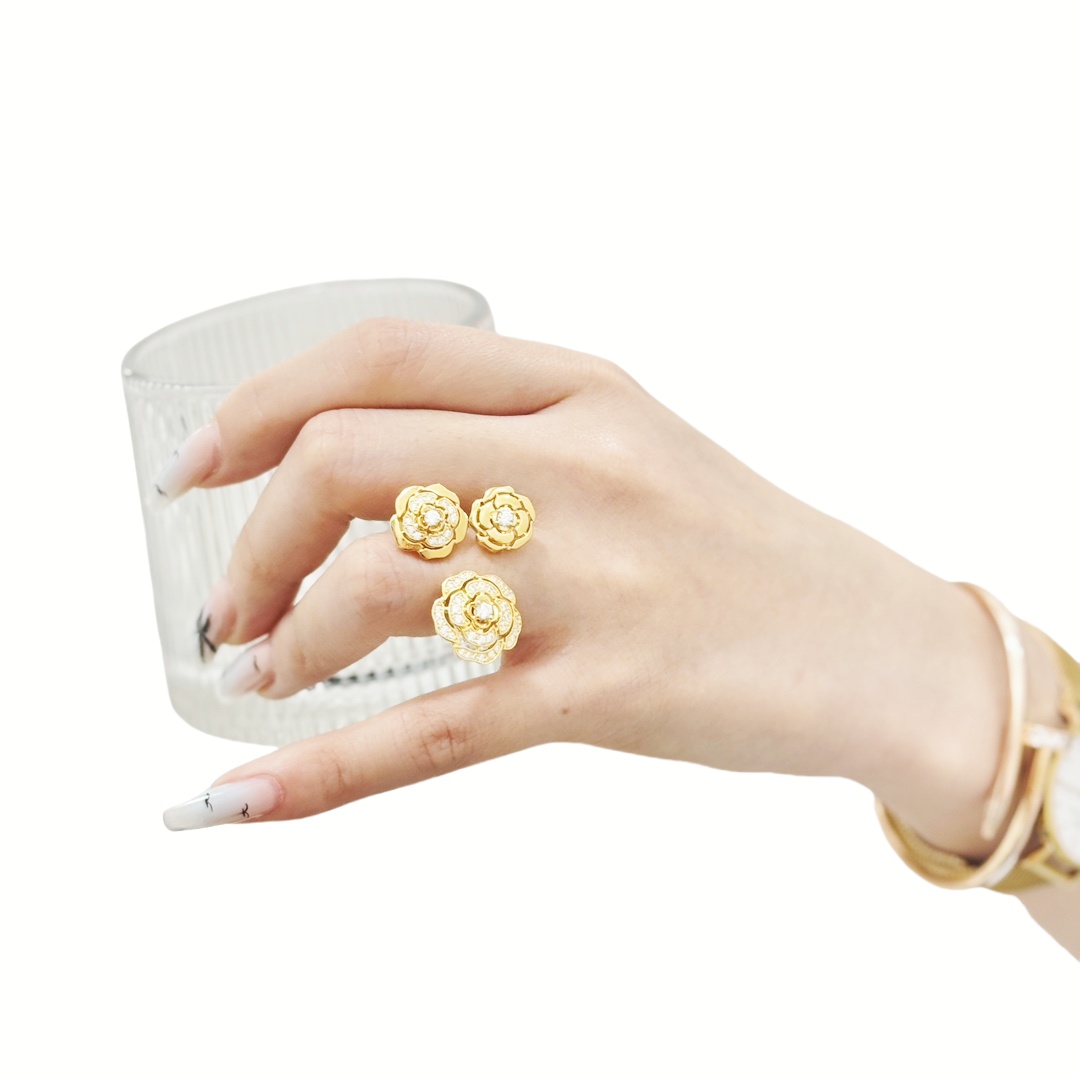 CCRS010 18k white gold/Gold and diamond Extrait de Camélia transformable ring  Camellia ring - ccjewelryacc