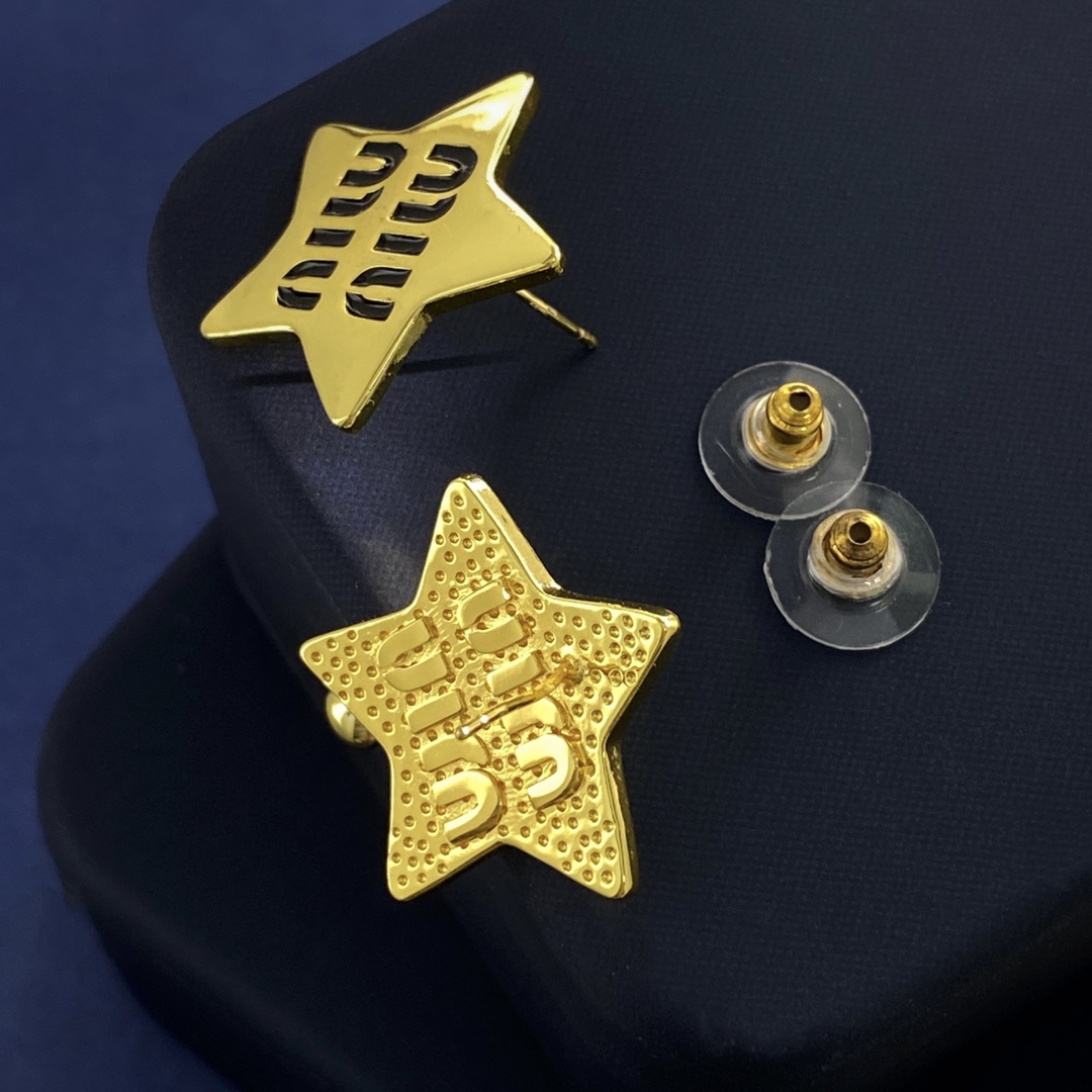 MME026 Miu miu star earrings - ccjewelryacc