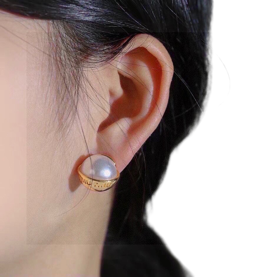 MME020 Miu miu earring in metal and pearl - ccjewelryacc