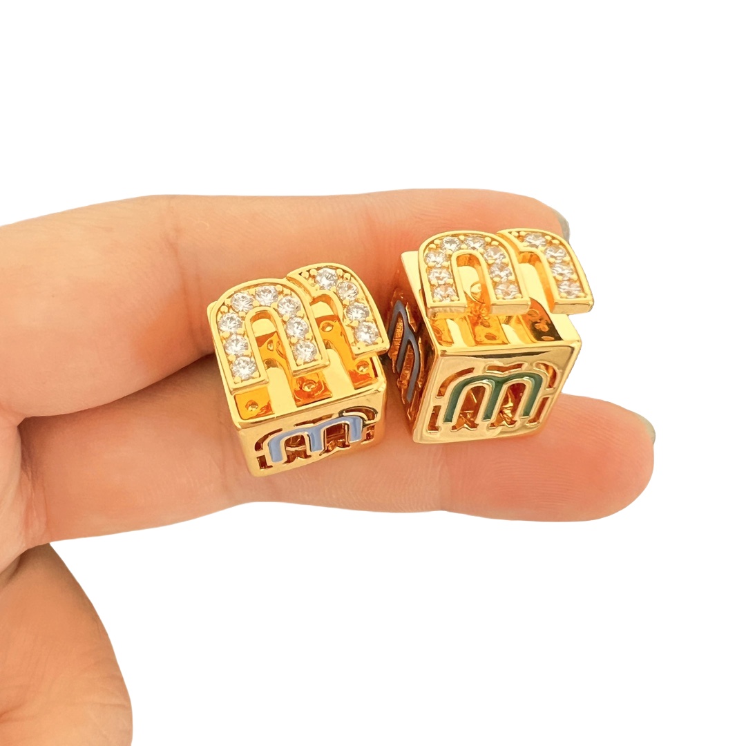 MME038 Miu earrings - ccjewelryacc