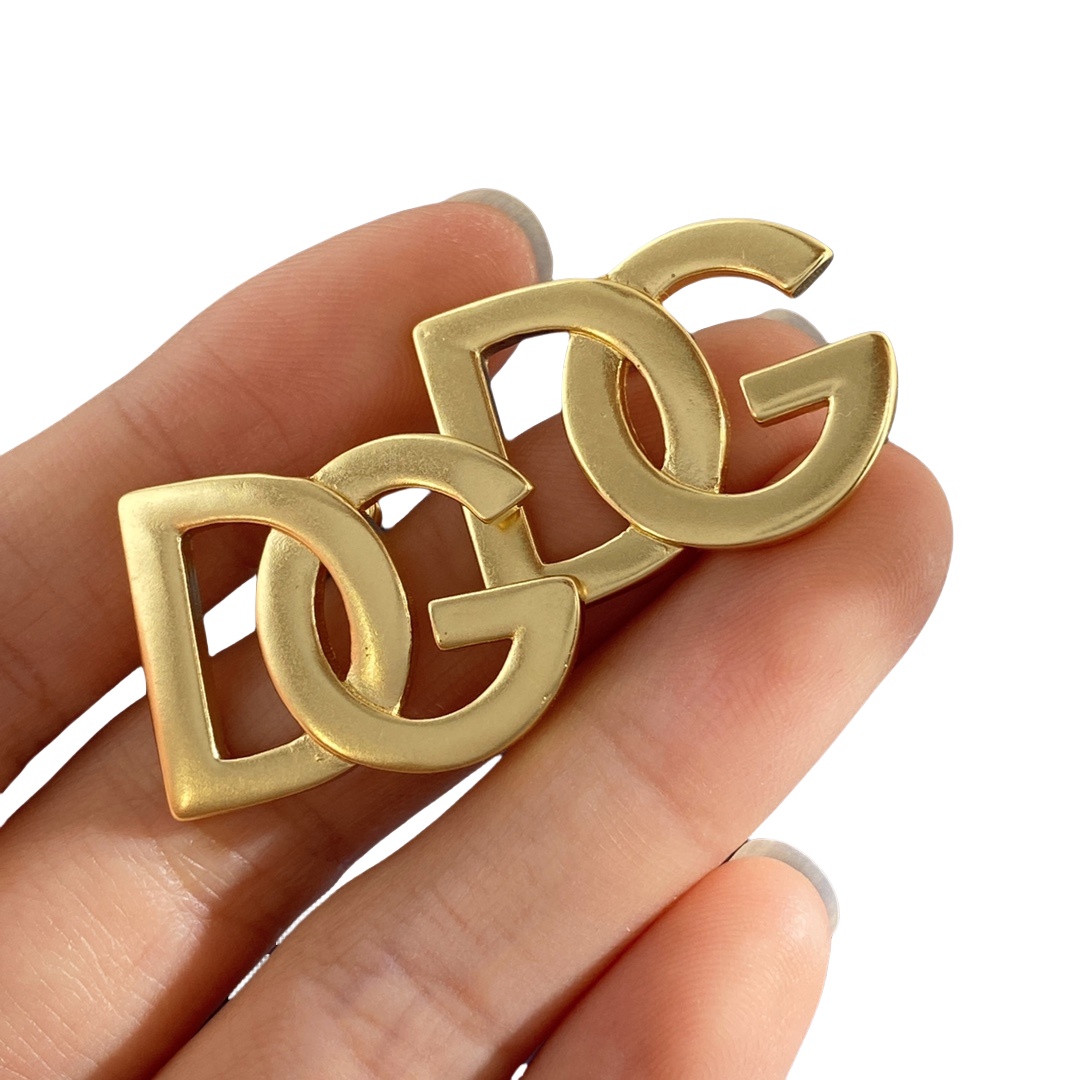 DGE003 Metal Gold DG earring - ccjewelryacc