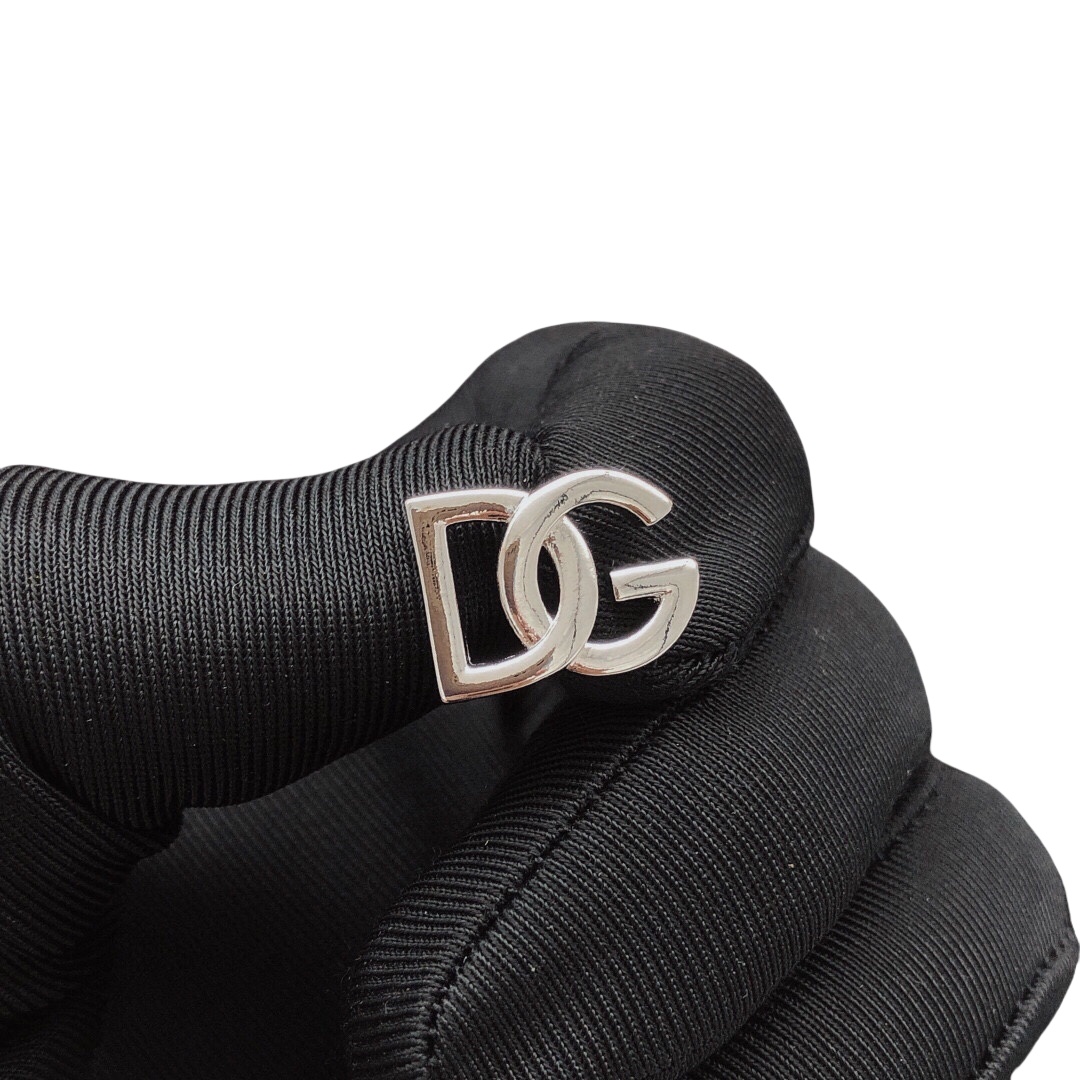 DGE003 Metal Gold DG earring - ccjewelryacc
